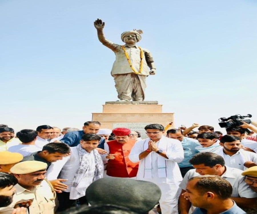 राजस्थानः नई पार्टी घोषित करने की हिम्मत नहीं कर पाए पायलट